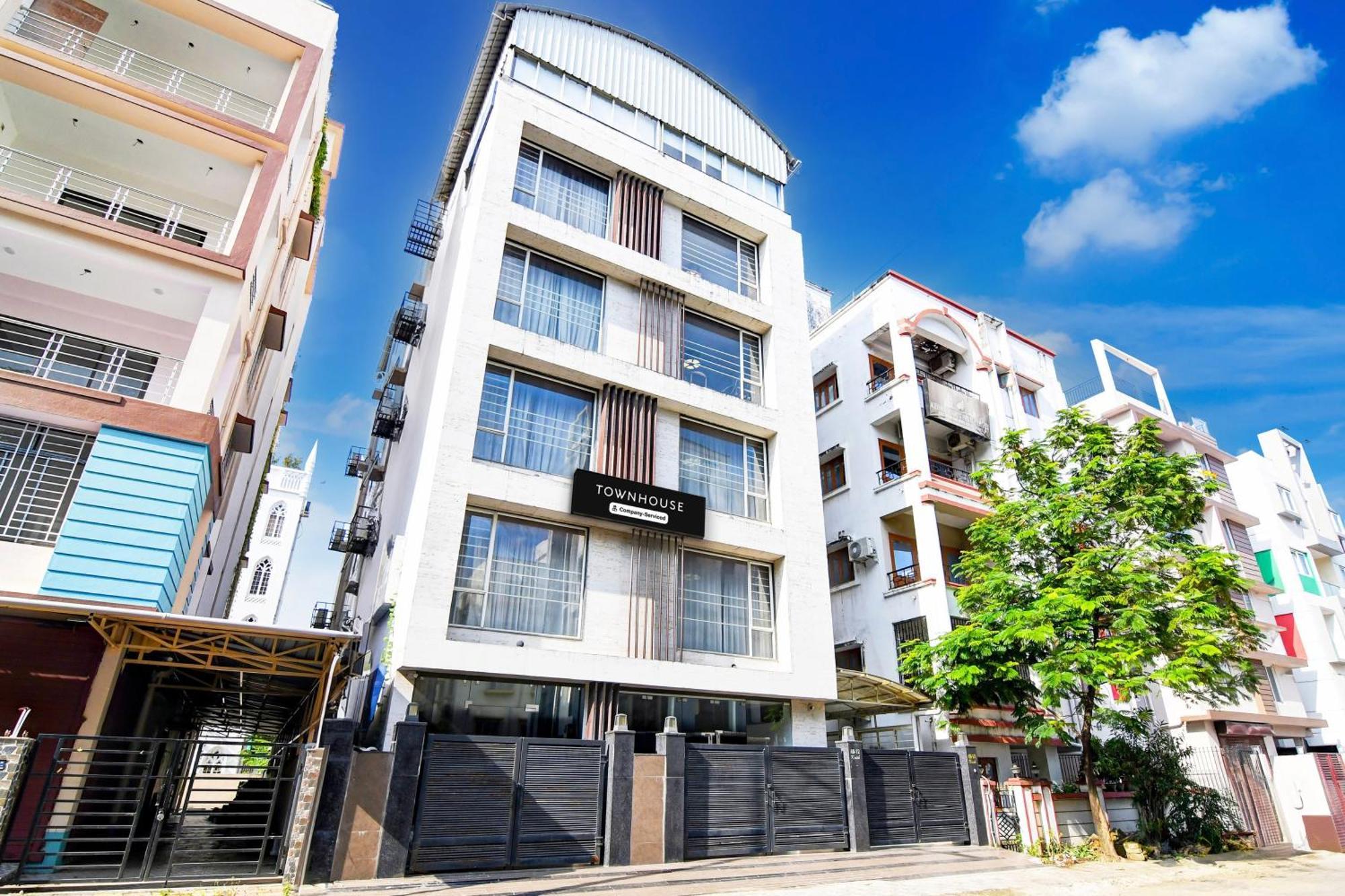 כלכותה Super Townhouse New Town Formerly Krish Residency מראה חיצוני תמונה