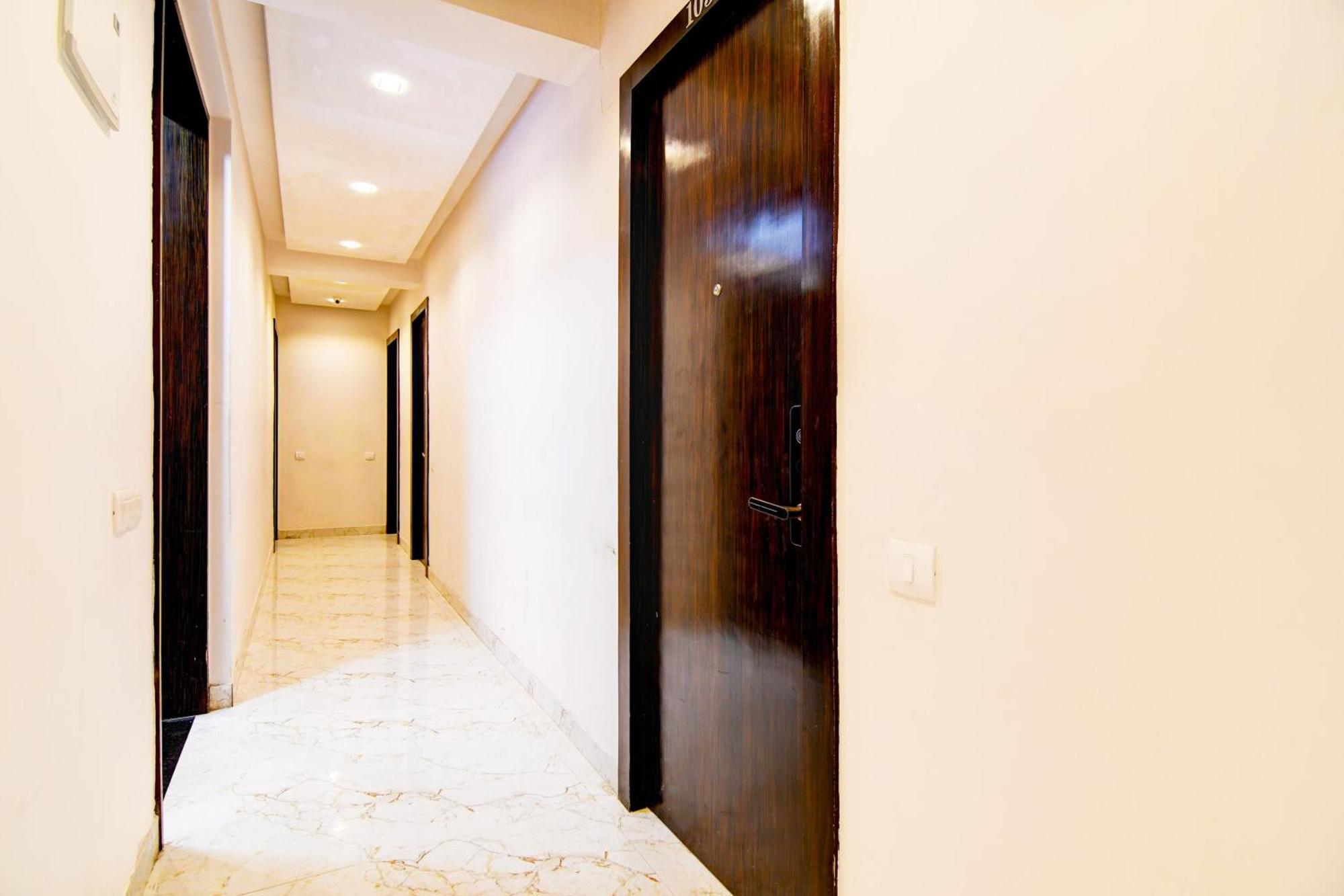 כלכותה Super Townhouse New Town Formerly Krish Residency מראה חיצוני תמונה