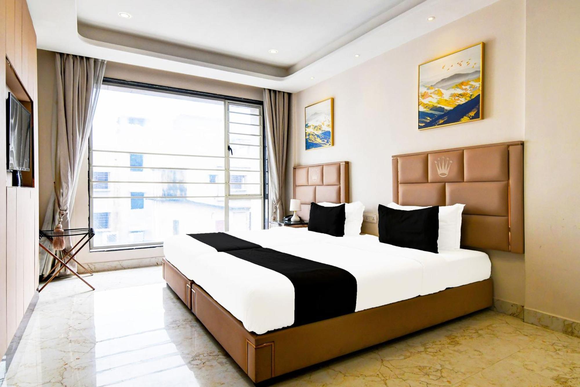 כלכותה Super Townhouse New Town Formerly Krish Residency מראה חיצוני תמונה