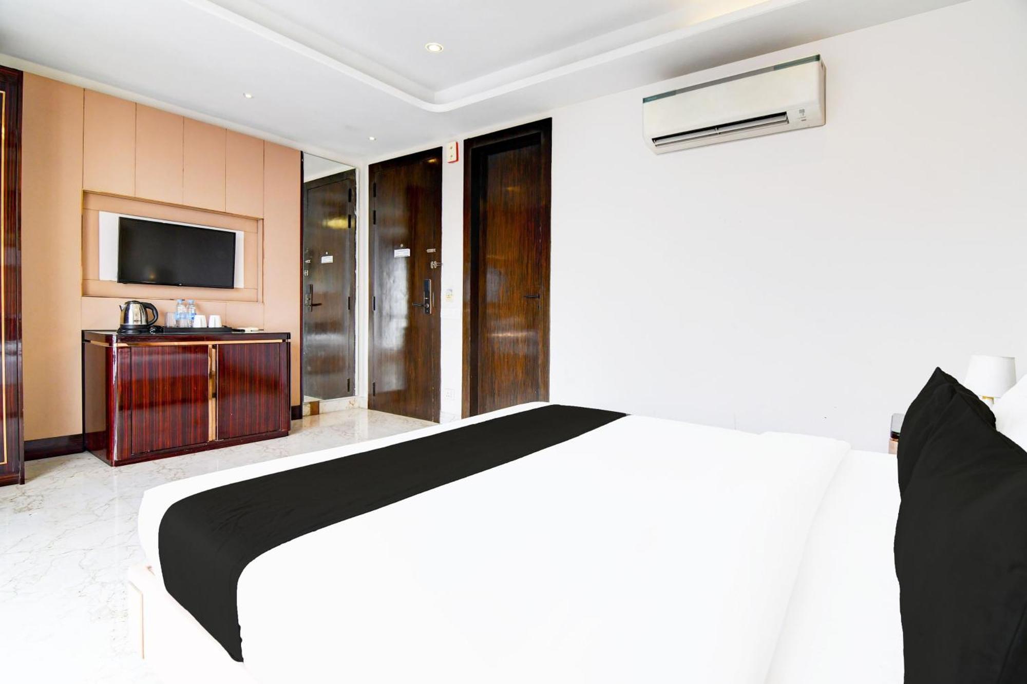 כלכותה Super Townhouse New Town Formerly Krish Residency מראה חיצוני תמונה